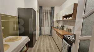 Apartament 2 camere, pe Bulevardul Decebal