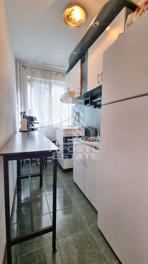 Apartament 3 camere, etaj intermediar, zona Dacia - imagine 4