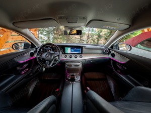 Mercedes Benz  E 220 4matic  