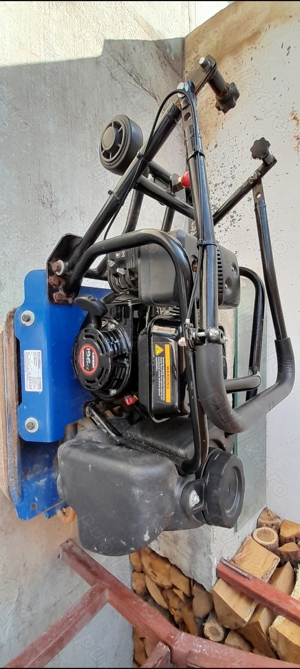 placa compactoare - imagine 2