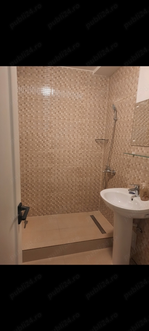 Inchiriez apartament 2 camere,mobilat și utilat complet,et 1.Zona micro 4. - imagine 6