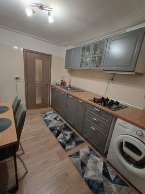 Apartament de Vanzare Cornetu, Ilfov 3 Camere - la 10 Km de Bucuresti - imagine 4