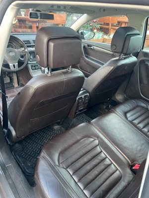 Volkswagen Passat 2.0 Diesel  DSG - imagine 4