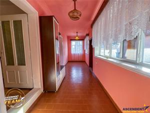 3D FILM! Casa cu 3 camere,1.800mp teren, facilitati apreciabile, langa Targu Secuiesc - imagine 12