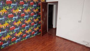 Vând apartament 3 camere | Decomandat | Piața Rahova - imagine 4