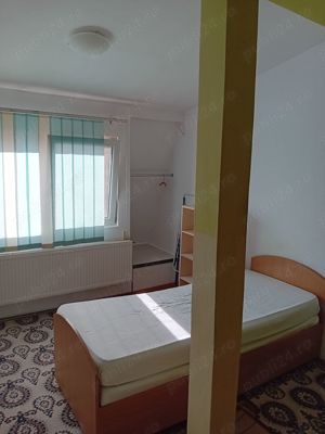 Închiriere apartament 2 camere la casa - imagine 2