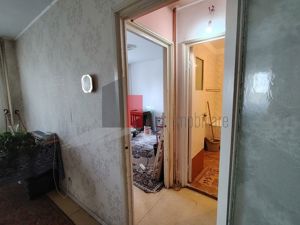 Vânzare apartament 4 camere semidecomandat Olteniței - Stadion - imagine 11