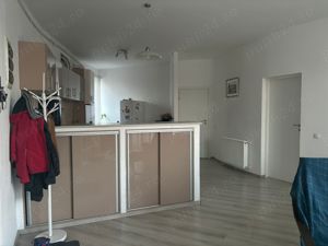 Vând sau închiriez apartament 3 camere sector 2 Delea Veche - imagine 4