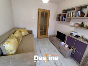 Roman Ultracentral - Apartament 3 camere decomandat 64mp Etaj 2 - imagine 5