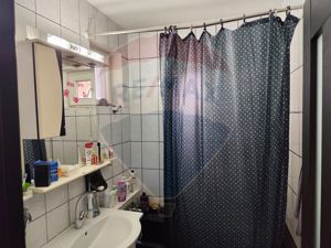 Apartament cu 3 dormitoare pe str. George Cosbuc - imagine 9