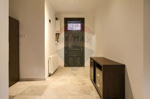 Spațiu de birouri  44 m² de închiriat lângǎ Tribunal - imagine 7