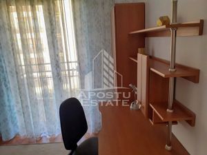 Apartament cu 3 camere decomandat zona Aradului - imagine 6