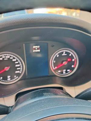 Mercedes Glc 220,2017 ,4x4 full option,culoare perla    - imagine 8