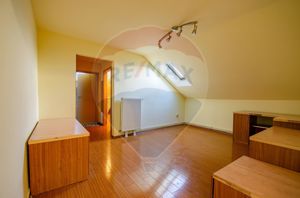 Apartament cu 2 camere de vânzare în zona Aradului – 0% Comision - imagine 3