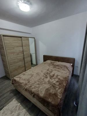 Închiriez apartament  - imagine 5