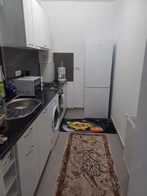 Închiriez apartament  - imagine 3