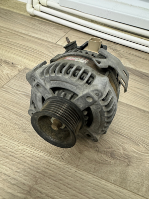 Alternator Toyota