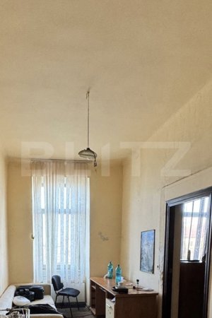 Apartament de vanzare semidecomandat, 105 mp , zona Iosefin