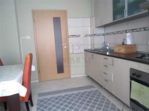 Apartament 2 camere decomandat, mobilat, etaj 1, zona Torontaluli - imagine 6