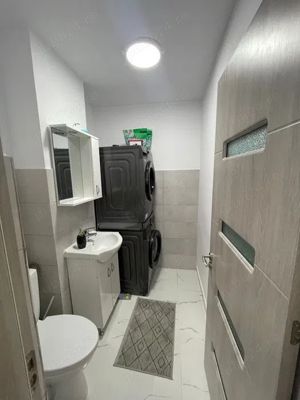 Apartament cu 4 camere transformat in 3 camere, zona Capat 1 - Primaverii, etaj 1 - imagine 8