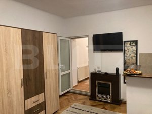 Apartament de vanzare, cu 2 camere, 74 mp, zona centrala - imagine 2