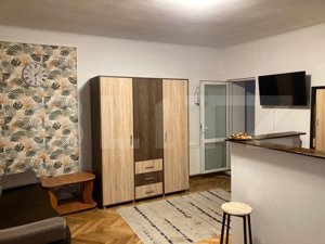 Apartament de vanzare, cu 2 camere, 74 mp, zona centrala - imagine 8