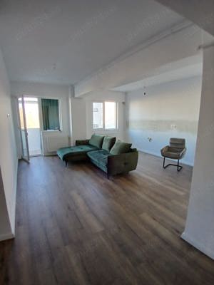 Inchiriere apartament 3 camere  - imagine 2