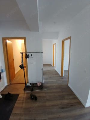 Inchiriere apartament 3 camere  - imagine 4