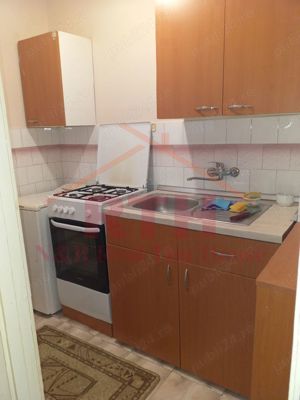 Oferim spre inchiriere un apartament cu o camera in zona Take Ionescu - imagine 5