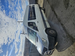 Se Vinde Auto,Mercedes Sprinter an 2006.motor2.2 