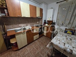 Apartament decomandat de vanzare 4 camere balcon 83 mpu Mihai Viteazul - imagine 16