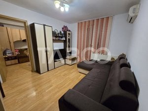 Apartament decomandat de vanzare 4 camere balcon 83 mpu Mihai Viteazul