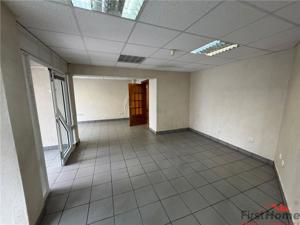 Sp comercial stradal, 80 mp UTILI, 2 bai, 2 intrari, zona Brailei - imagine 4