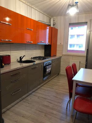 Apartament 3 camere bloc Ared