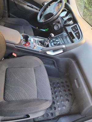 Peugeot 3008 - imagine 8