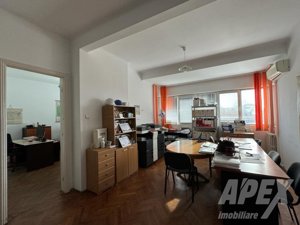 Apartament 4 camere cu boxa de 18 m | Pozitionare excelenta | Calea Grivitei  - imagine 3