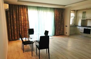 Apartament in vila cu curte proprie si parcare zona British School - imagine 4