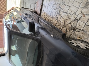 Audi A 4, fabricație 2002,  in garaj, foartr puțin utilizat, înmatriculat, fără ITP in 2025 - imagine 2