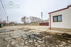 Spațiu comercial-industrial, teren 857 mp + birou, zona Bujac, Arad - imagine 2