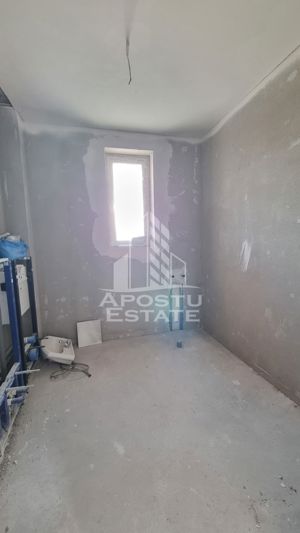 Apartament 3 camere, bloc nou, loc de parcare, zona Torontalului - imagine 5