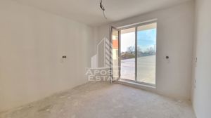 Apartament 3 camere, bloc nou, loc de parcare, zona Torontalului - imagine 3