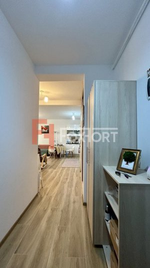 COMISION 0% Apartament 2 camere de vanzare si loc de parcare - Dumbravita - imagine 12