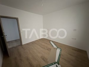 Apartament la cheie decomandat 4 camere 2 bai 87 mp balcon si parcare - imagine 4