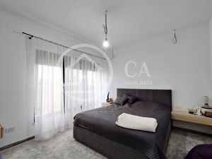 Casa  P+ Sp cu 6 camere de vanzare pe str. Apateului, Oradea,  Bihor - imagine 3