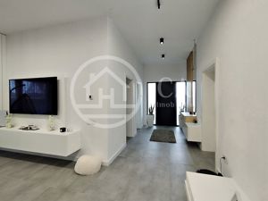 Casa  P+ Sp cu 6 camere de vanzare pe str. Apateului, Oradea,  Bihor - imagine 2