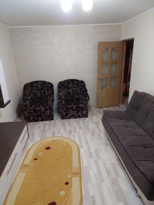 Apartament cu 2 camere, etaj intermediar - Micro 17 - imagine 9