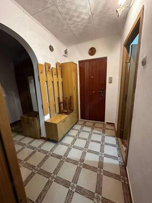 De vanzare apartament cu 3 camere - imagine 7