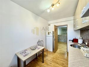 Apartament 2 camere, foarte spatios, ultracentral, Ploiesti - imagine 12