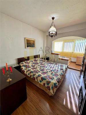 Vanzare apartament 4 camere, centrala proprie, Ploiesti, Piata Mihai Viteazul. - imagine 8