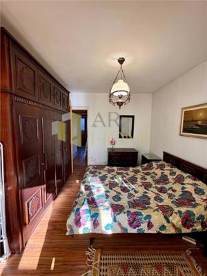 Vanzare apartament 4 camere, centrala proprie, Ploiesti, Piata Mihai Viteazul. - imagine 6